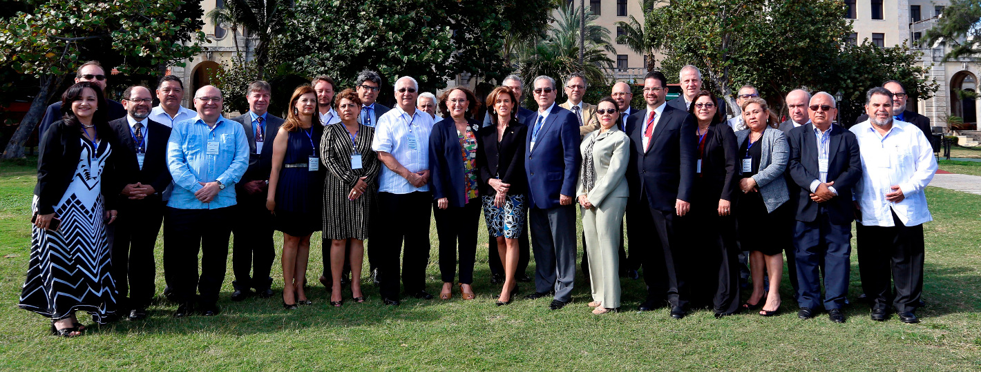 Foto familia I reunión de ministras y ministros de educación superior de Iberoamérica