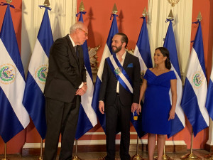 Saludo Presidente Image 2019-06-01 at 2.05.22 PM